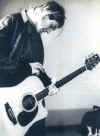 kurtdcobain14.jpg (42008 bytes)